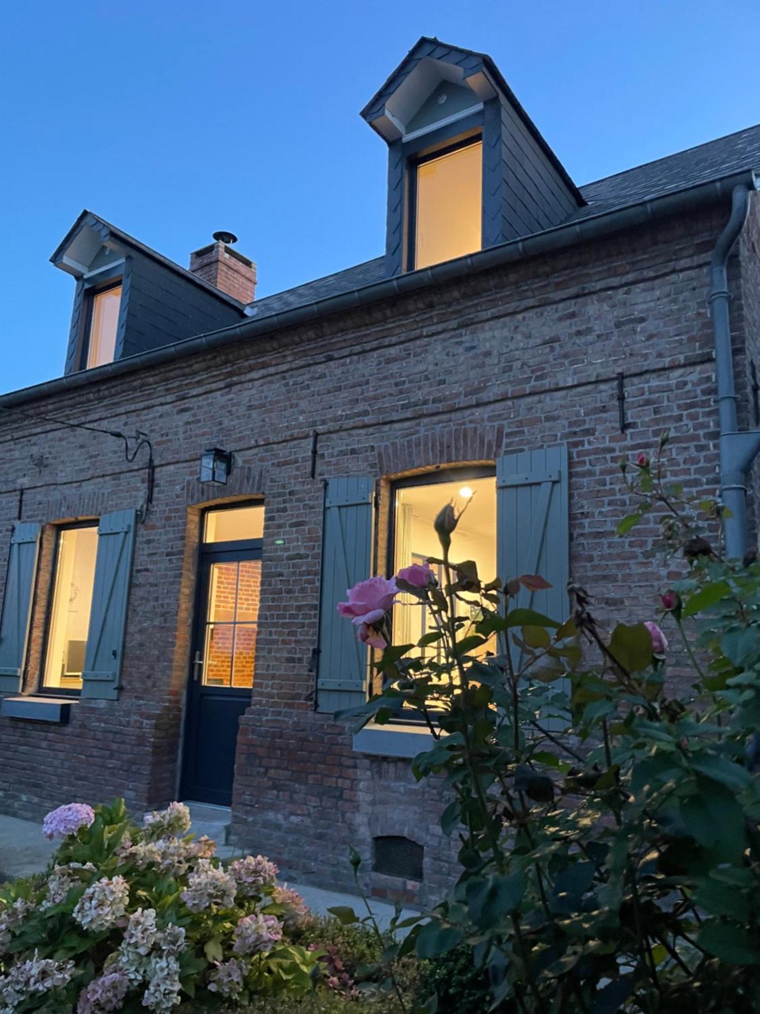 Les Charmes De Villers Huchenneville エクステリア 写真